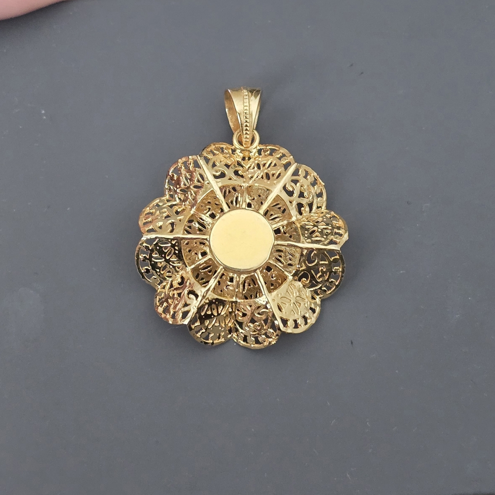 21k Gold Pendant - Picture 2 of 3
